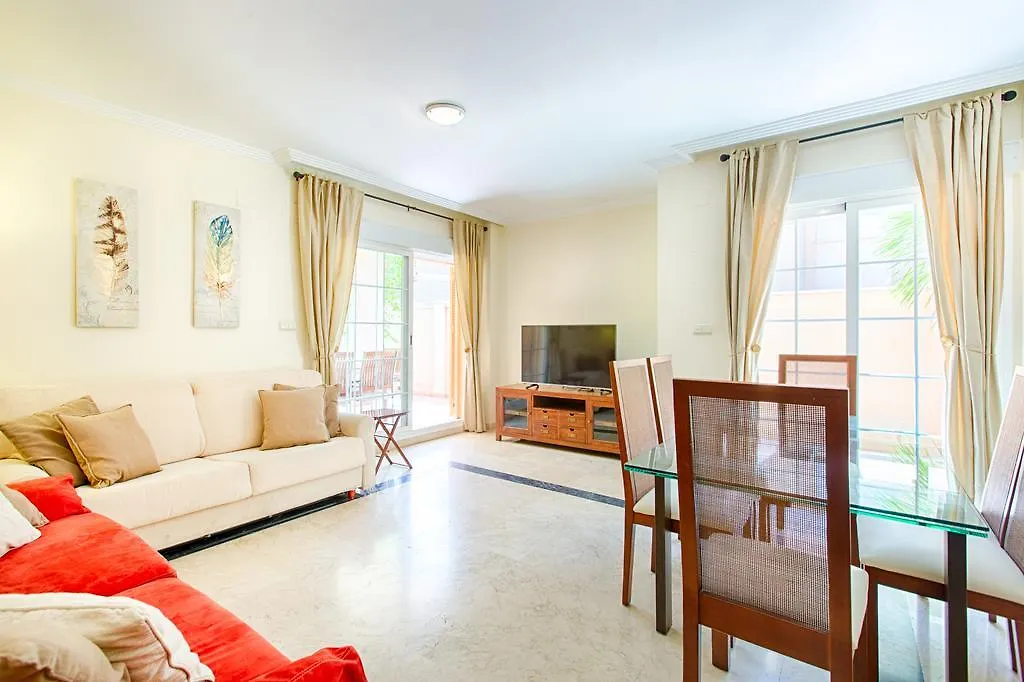 Jardines De Lunamar Beach Apartment 마르베야 스페인